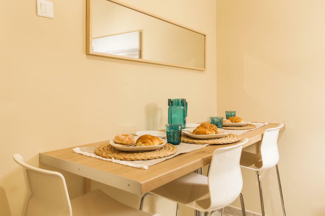 Central, Quiet, Cozy, Very Clean Private Apartment Close To Acropolis Atina Dış mekan fotoğraf